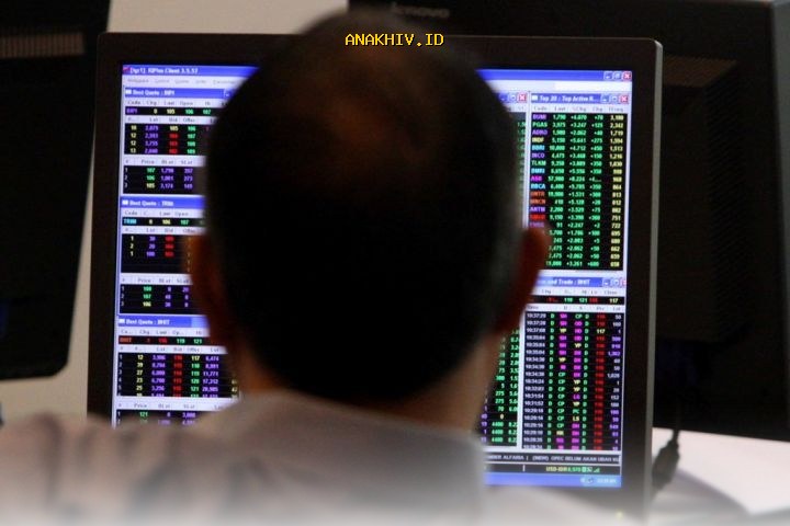 IHSG Melesat Tajam Tembus 8.396, Investor Antusias!