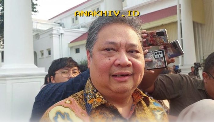 Airlangga Umumkan Kebijakan WFH Akhir Pekan Ini!