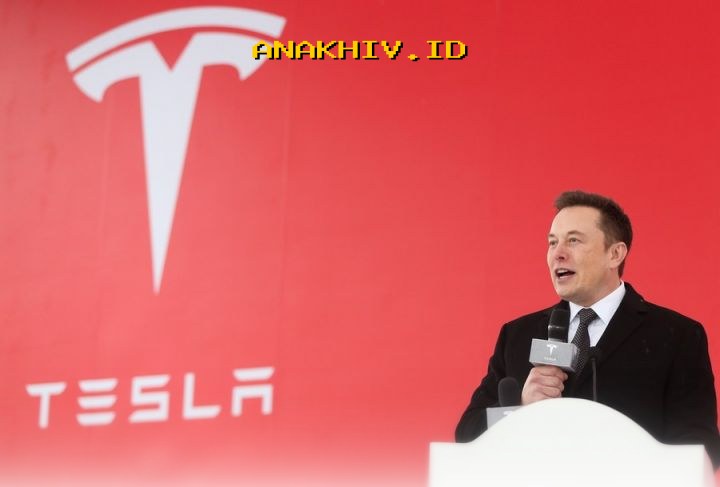 Elon Musk Tawar Harga Alat Energi Surya China Hingga USD2,9 Miliar!