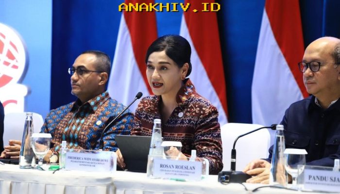 Friderica Widyasari Resmi Menjabat Ketua DK OJK, Siap Bawa Perubahan Besar!