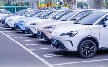 Mengapa Insentif Kendaraan Listrik Harus Segera Diperluas Saat Harga Minyak Dunia Melonjak Tajam?