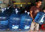 Mengapa Konsumen Memilih AMDK? Faktor Penentu yang Mempengaruhi Keputusan Pembelian Air Minum Dalam Kemasan!