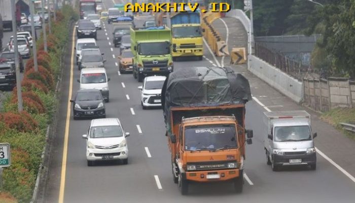 Pengusaha Wajib Patuhi Aturan Truk agar Arus Balik Tetap Lancar!