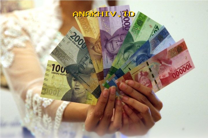 Rupiah Melemah di Awal Pekan, Sentuh Level Rp16.910 per Dolar AS!