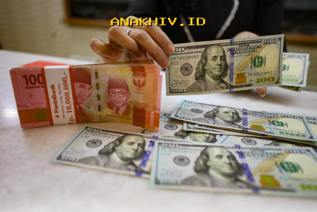 Rupiah Melemah Lagi! Kurs USD Tembus Rp16.911 pada 25 Maret 2026, Apa Penyebabnya?
