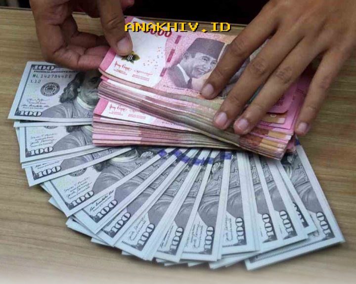 Rupiah Menguat Tipis Usai Libur Lebaran, Dibuka di Level Rp16.895!
