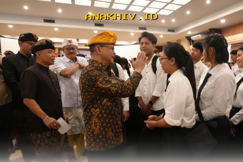 Keberangkatan 1.000 Pekerja Migran ke Bulgaria Dilepas Menteri Mukhtarudin!