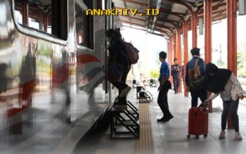 Penumpang Kereta Api Mudik Lebaran Ungkapkan Kepuasan Hingga 92,1%? Ini Kata Mereka!