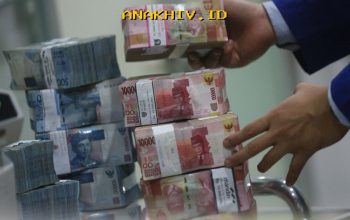 Rupiah Menguat Tajam, Sentuh Level Rp16.983 per Dolar AS!