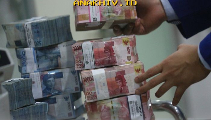 Rupiah Menguat Tajam, Sentuh Level Rp16.983 per Dolar AS!